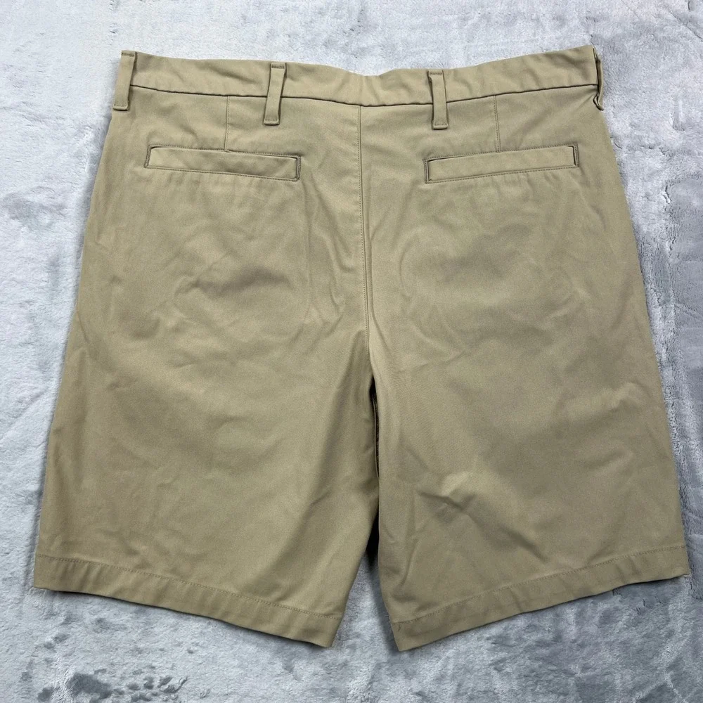 Swiss Tech Performance Shorts Mens 34 Tan Stone Wash Quick Dry Zipper Pocket